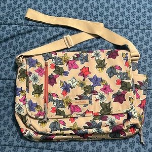 Vera Bradley laptop bag used but in good condition